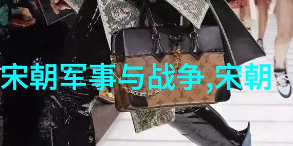 明朝那些事作者是副厅级干部-书卷中的历史与现实探索明朝那些事背后的创作故事