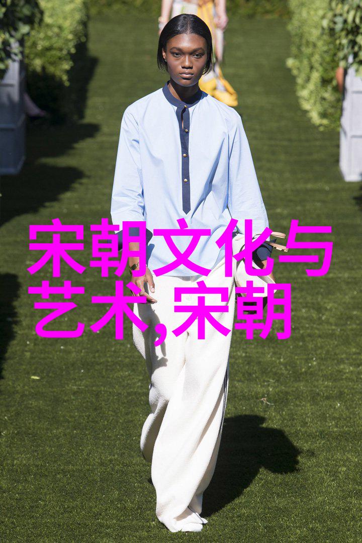 王善朴的歌声绽放如同盛夏的花朵绚烂夺目他的唱段如同一幅幅动人的画卷将晋剧艺术展现得淋漓尽致在这片刻之