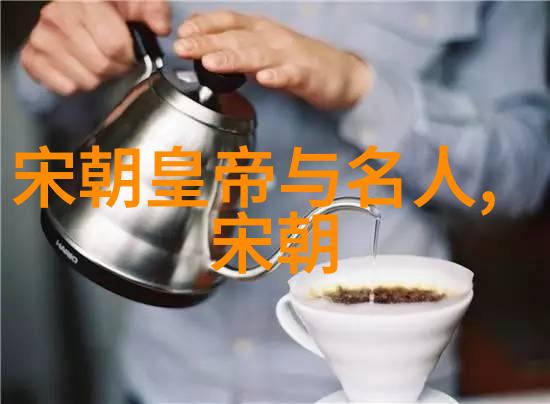 京剧净角-裘少戎马连良演唱会纪念之声如同古韵舞台上的精彩纷呈