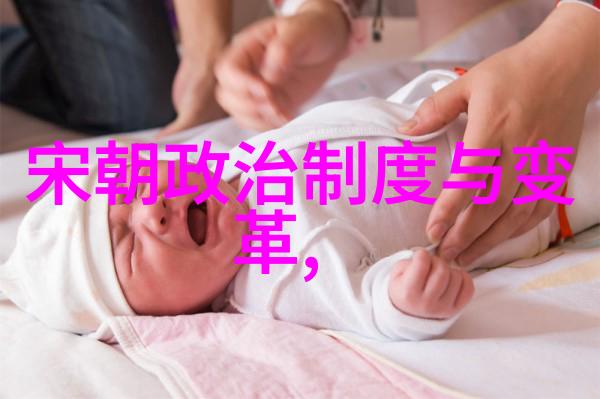 在安静的图书馆里男朋友温柔地抱着我我们仿佛进入了一个属于我们的世界