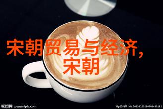 碧水潺潺绿意盎然河南省内的著名湖泊与山林