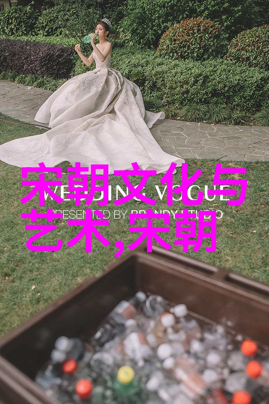曹云金的学问如同星辰夜空中闪烁王佩瑜的慧眼如同探照灯指引着他前行的方向李盛藻这位大师不仅是他们心中的